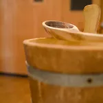 Jugend- Und Familiengastehaus *