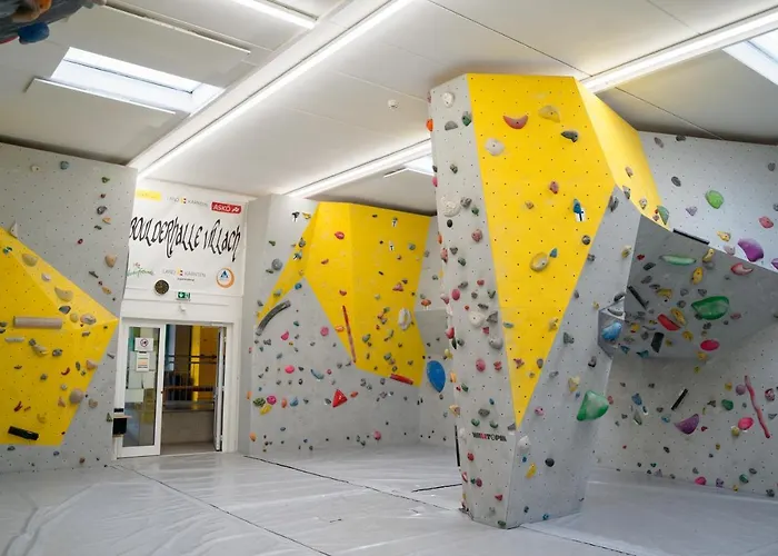 居肯迪菲拉赫家庭酒店 旅馆