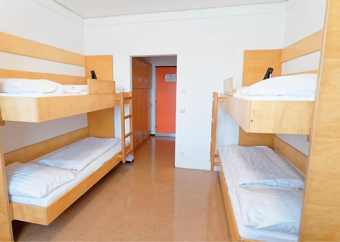 Jugend- Und Familiengaestehaus