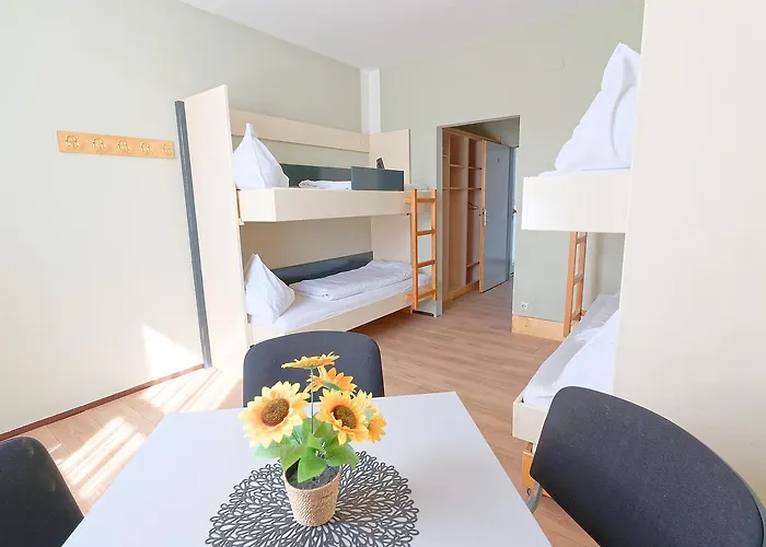 Jugend- Und Familiengaestehaus *