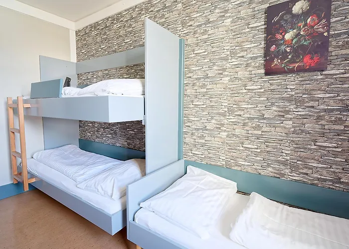 Jugend- Und Familiengaestehaus *